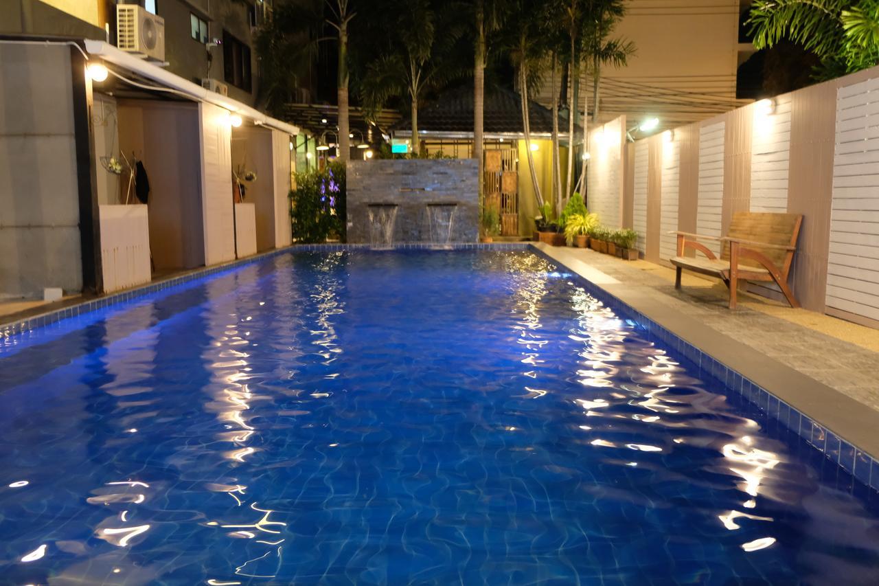 Hotel Royal Nine Kanchanaburi Exterior foto
