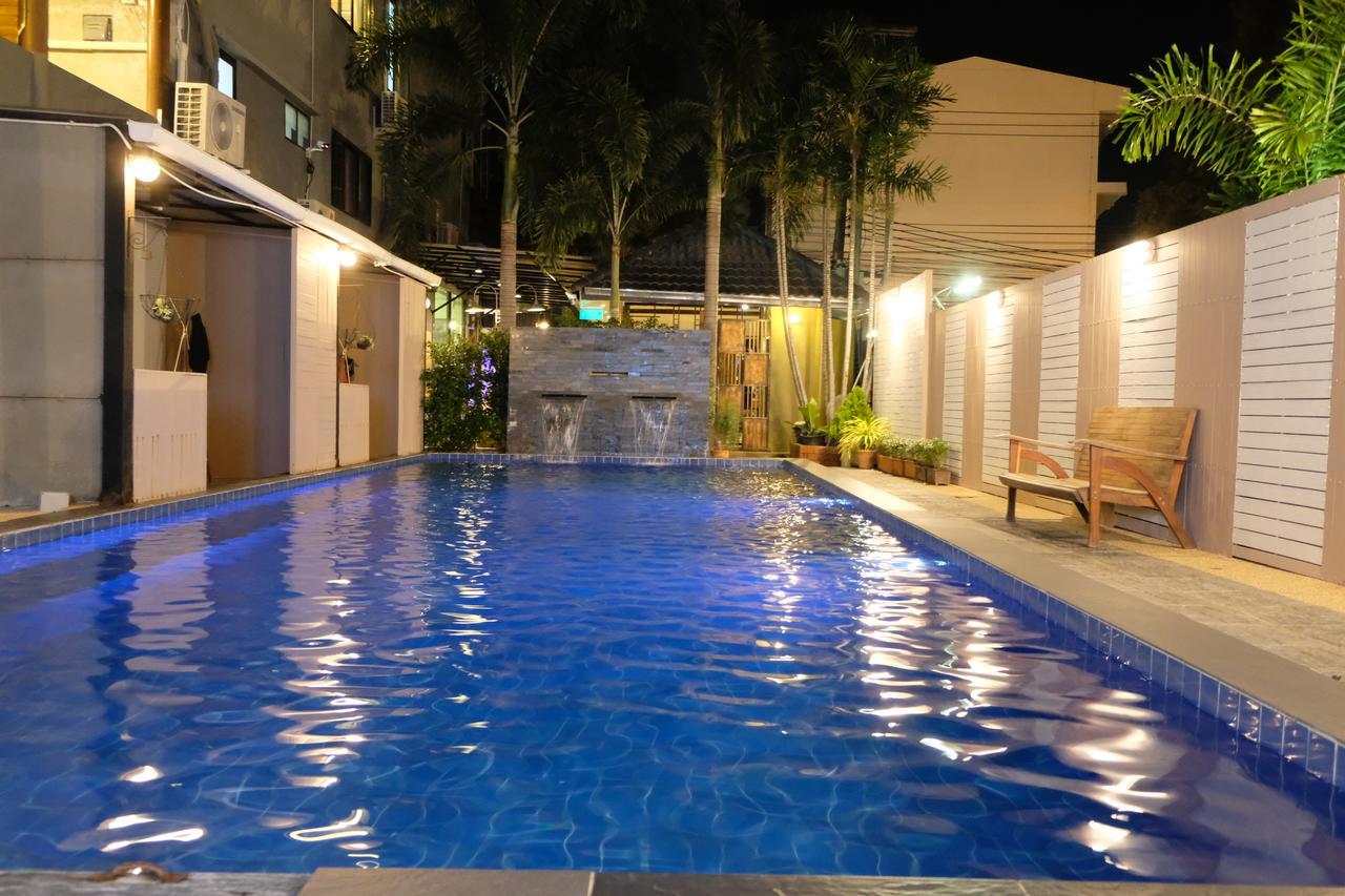 Hotel Royal Nine Kanchanaburi Exterior foto