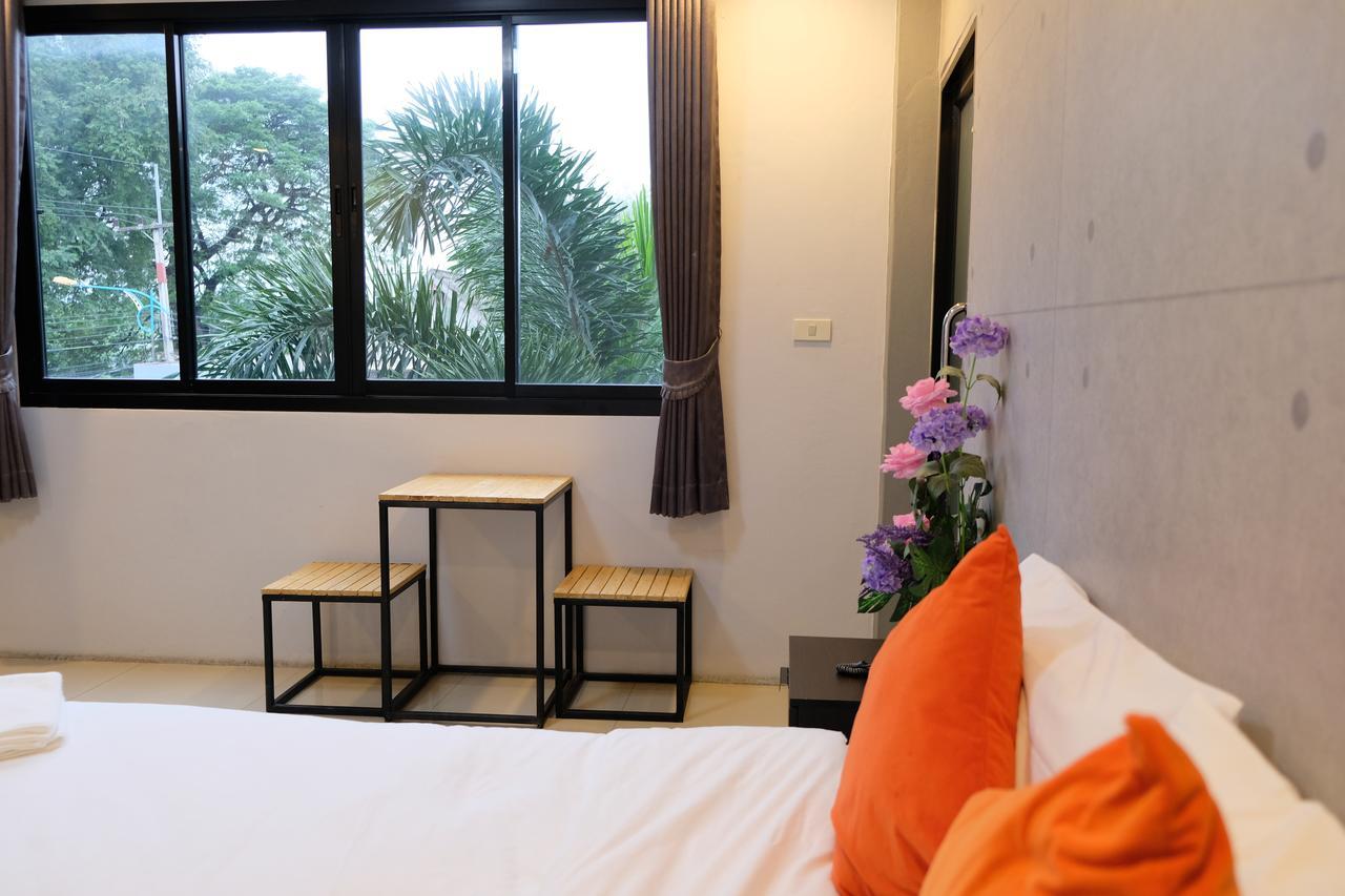 Hotel Royal Nine Kanchanaburi Exterior foto